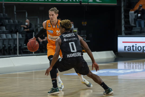 后来他开始 后来他开始