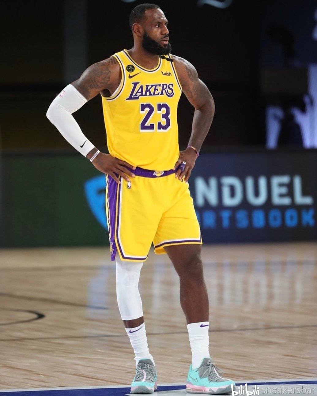 对这次事件 对这次事件