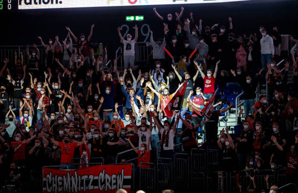 凯尔特人与 凯尔特人与