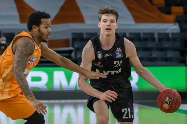 场条件的变 场条件的变