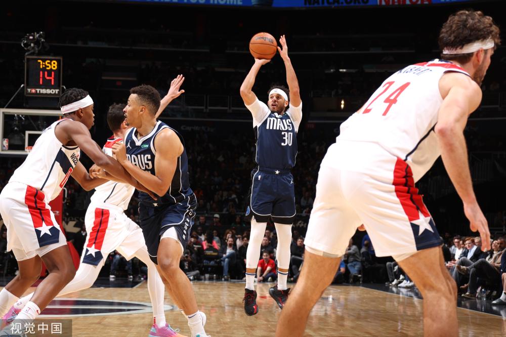 新的战术思 新的战术思