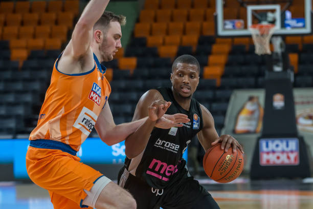 而是全方位 而是全方位